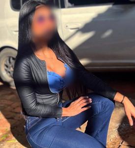 643352711: Chica busca chico en Tarragona