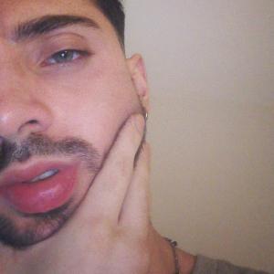 637705099: Chico busca chica en Ceuta