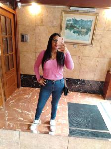 613208323: Chica busca chico en Zaragoza