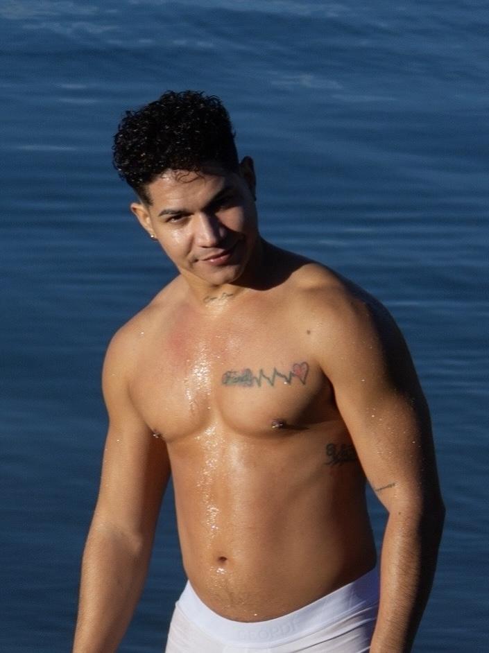 604394307: Chico busca chica en Madrid