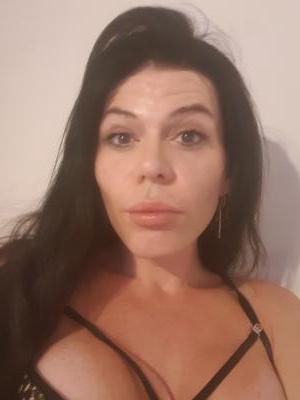 677896886: Travesti en Castellón