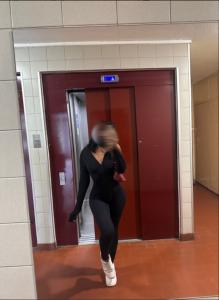 Chica busca chico en Barcelona: 