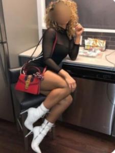 642813671: Chica busca chico en Cantabria