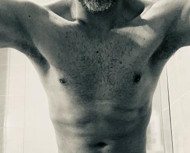 Chico busca chica en Alicante: 