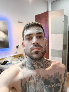 Chico busca chica en Valencia: 