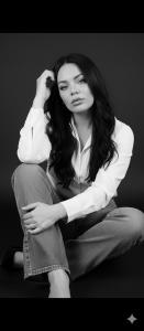 655076436: Chica busca chico en Sevilla