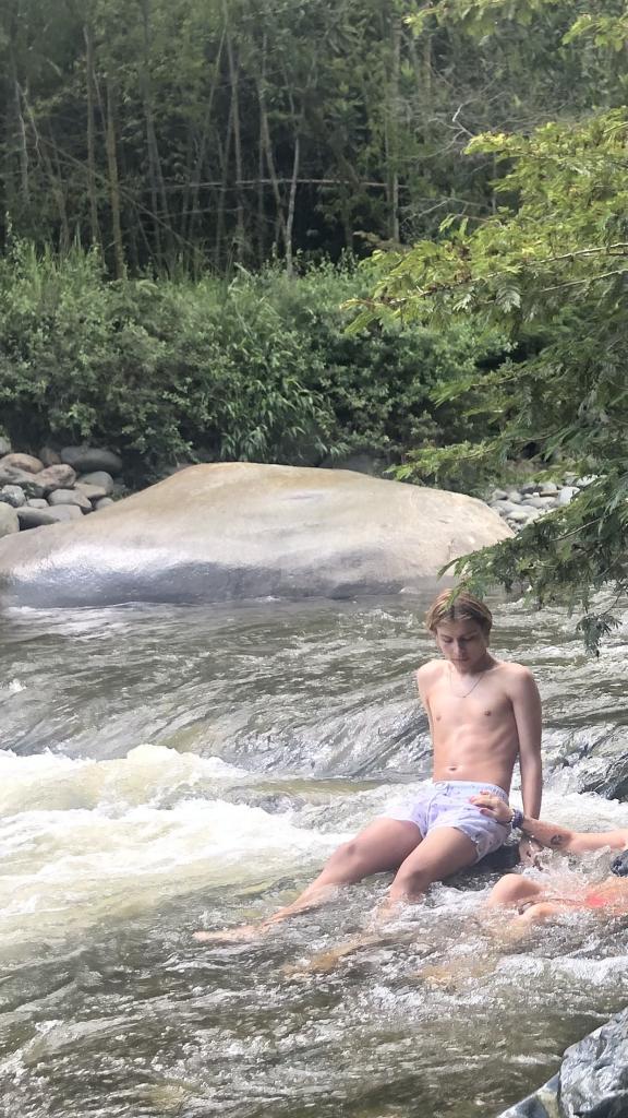 Chico busca chica en Zaragoza: 