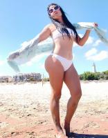 613737186: Chica busca chico en Barcelona