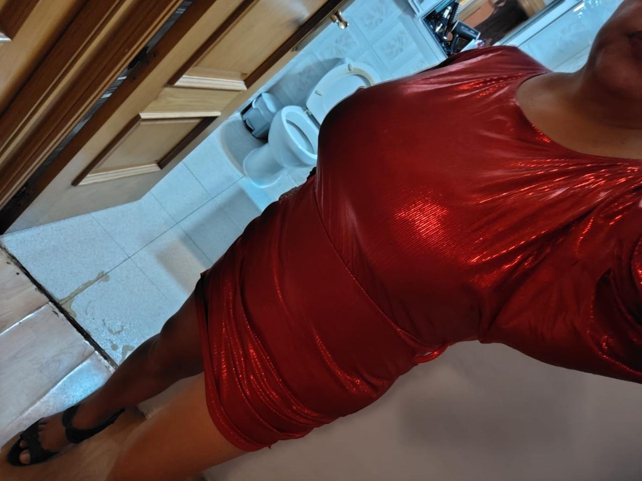 Chica busca chico en Almería: 