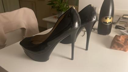 Chica busca chico en Barcelona: 