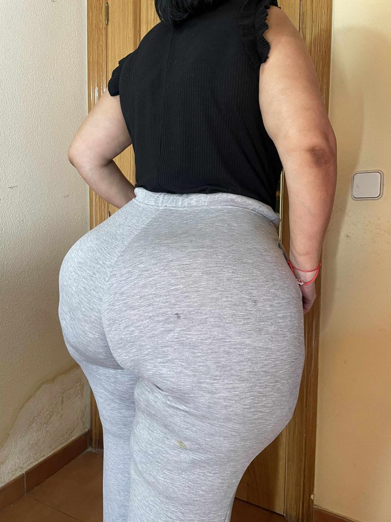 623543670: Chica busca chico en Zaragoza