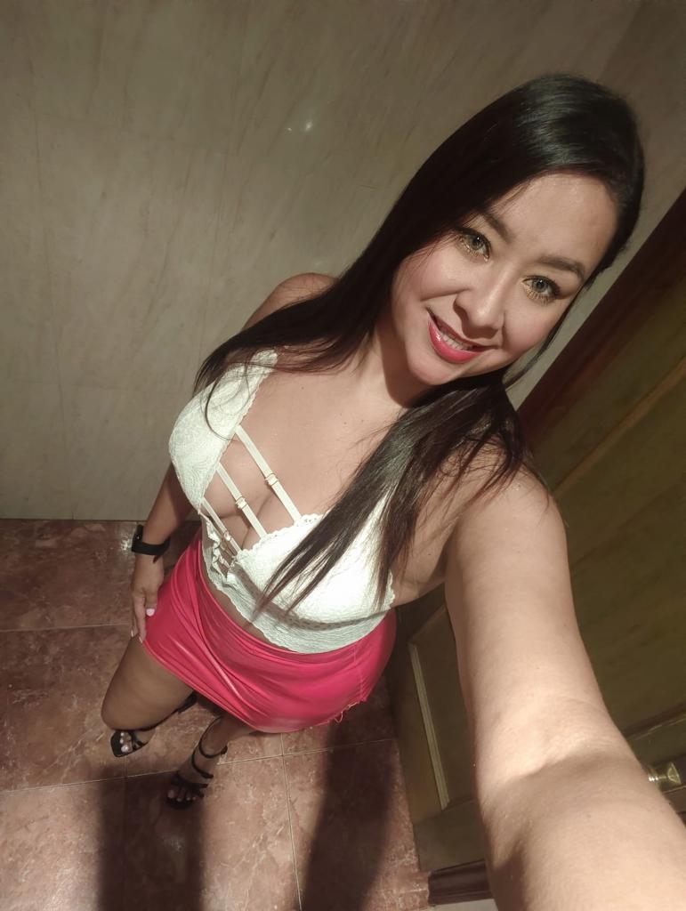 613609525: Chica busca chico en Málaga