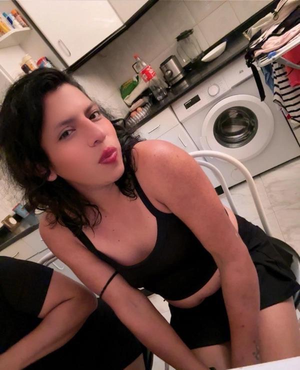 643669281: Travesti en Cantabria