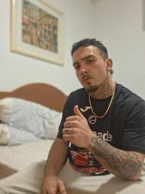 623496569: Chico busca chica en Almería