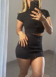 643401969: Chica busca chico en León