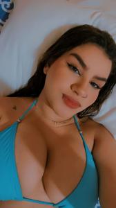 678994286: Chica busca chico en Valencia