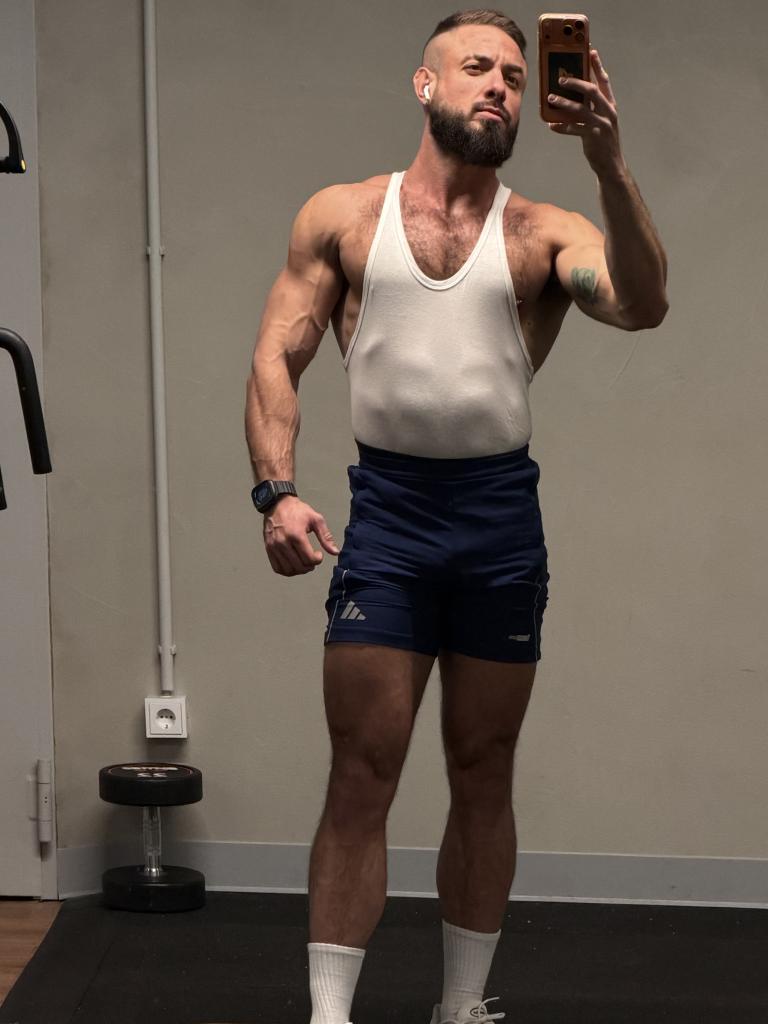 641923851: Chico busca chica en Madrid