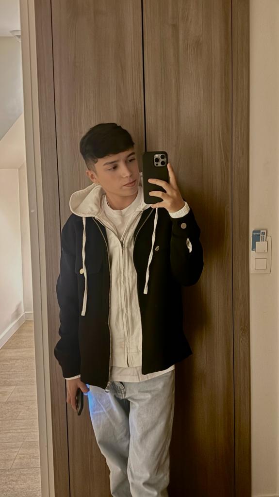 678745437: Chico busca chica en Córdoba