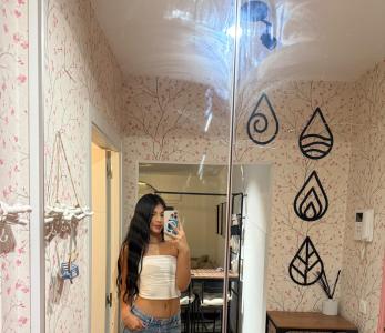 699050153: Chica busca chico en Málaga