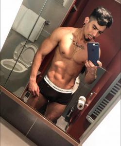 Chico busca chica en Barcelona: 