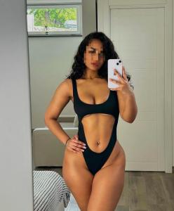 Chica busca chico en Pontevedra: 