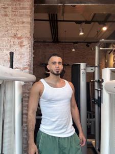 661002101: Chico busca chica en Málaga