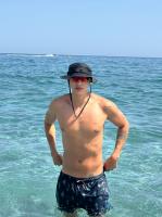 672190778: Chico busca chica en Málaga