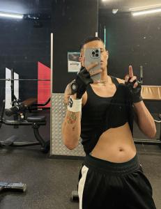 614772935: Chico busca chica en Sevilla