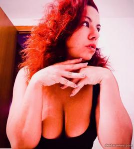 602400587: Chica busca chico en Tarragona