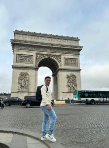 Chico busca chica en Cádiz: 