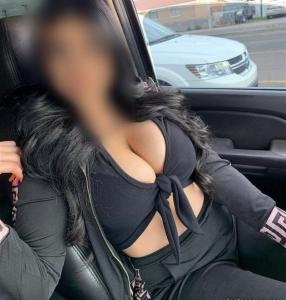 664428820: Chica busca chico en Cádiz