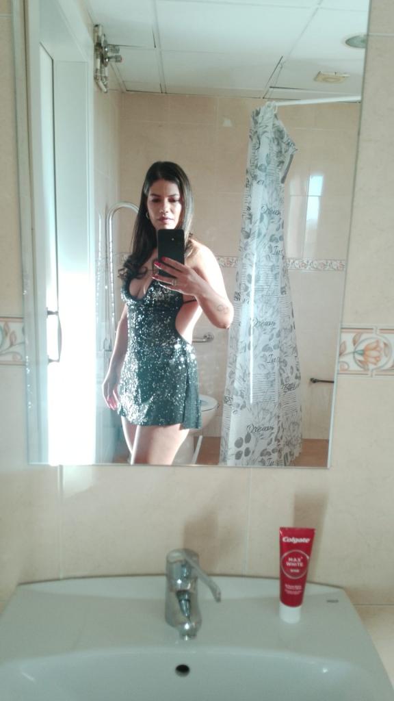 Chica busca chico en Sevilla: 