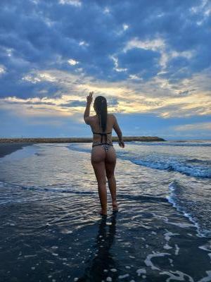 Chica busca chico en Jaén: 