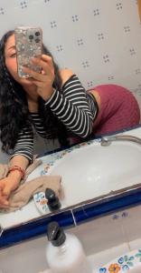 604172065: Chica busca chico en Barcelona