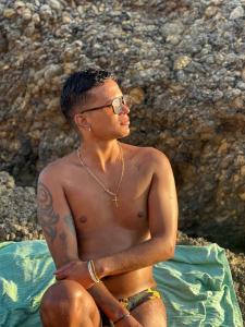 Chico busca chica en Mallorca: 