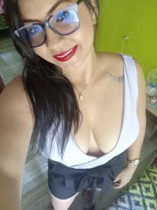 613208323: Chica busca chico en Zaragoza