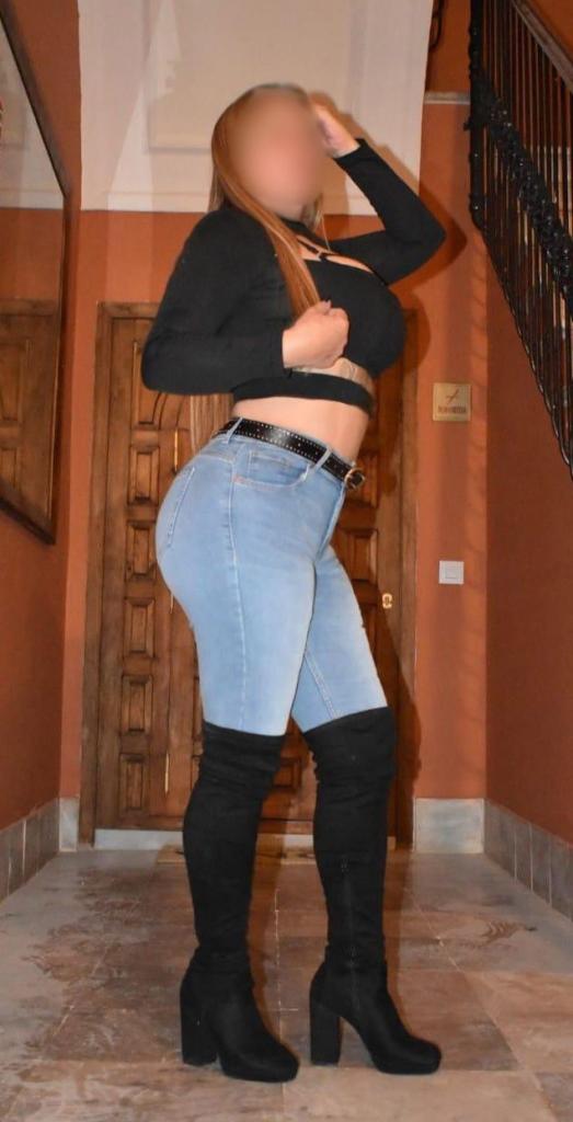 Chica busca chico en Sevilla: 