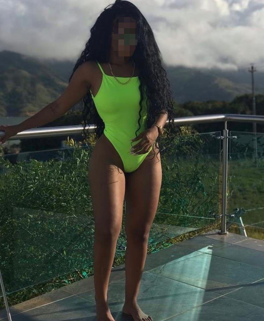 600343027: Chica busca chico en Málaga