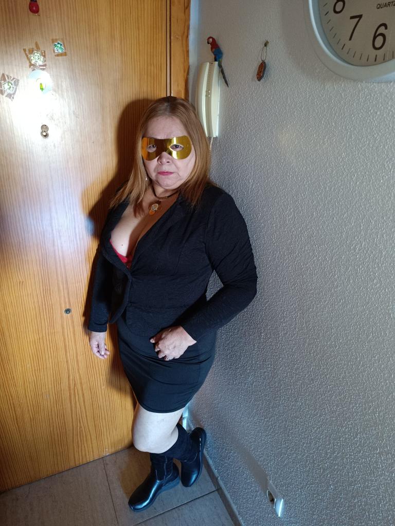 696784764: Chica busca chico en Alicante