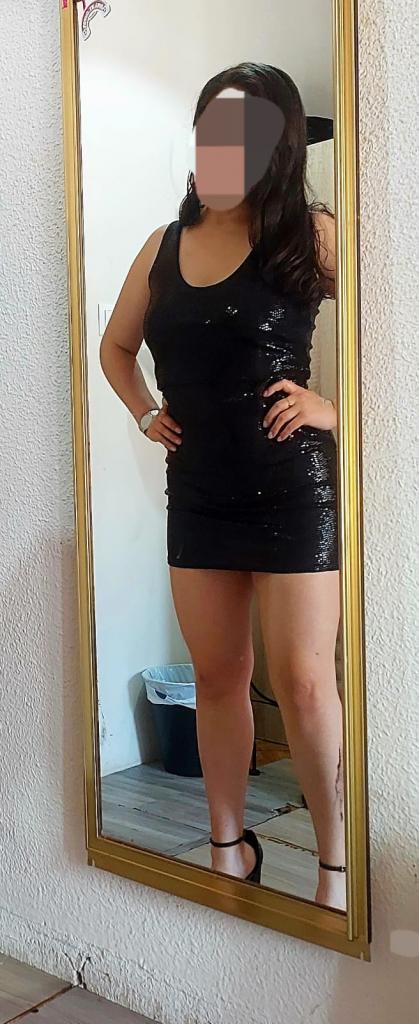 610976888: Chica busca chico en Madrid