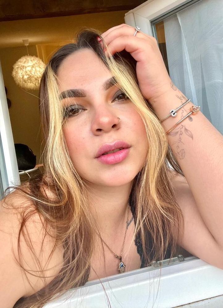 617508073: Chica busca chico en Las Palmas