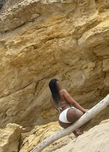 613592687: Chica busca chico en Asturias