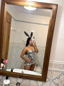 647062700: Chica busca chico en Málaga