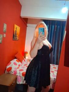 632989141: Chica busca chico en Madrid