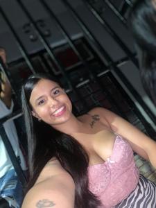 742053470: Chica busca chico en Valencia