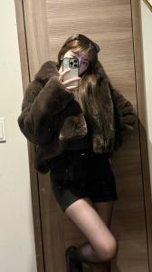 688138567: Chica busca chico en Madrid