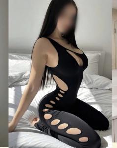 669926974: Chica busca chico en Madrid