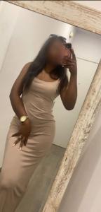 627554309: Chica busca chico en Gerona