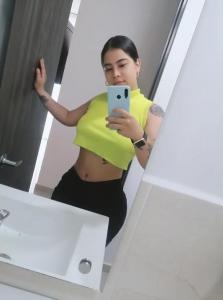 670788420: Chica busca chico en Alicante