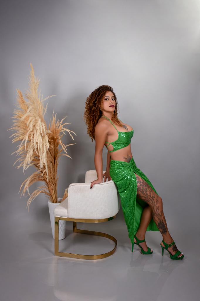 Chica busca chico en Barcelona: 